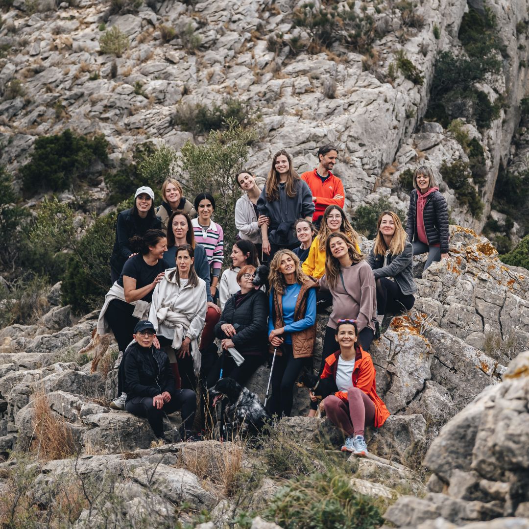 Nuestro adiós a la temporada: Yoga, gong y alegría en Mas Moelen